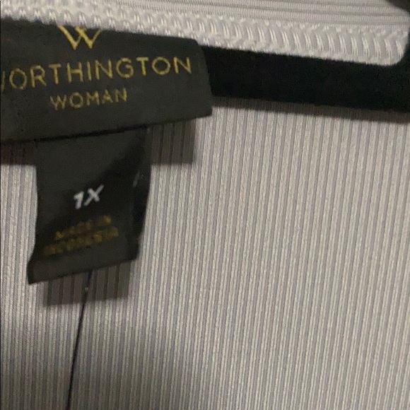 🆕 Worthington Blouse - Picture 3 of 5